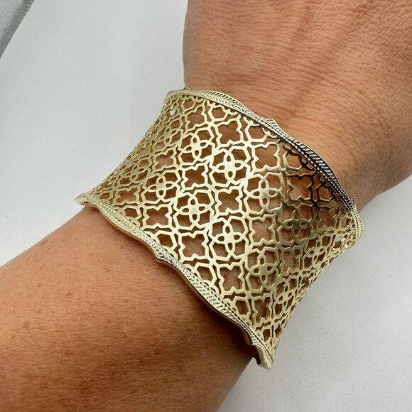 Kendra Scott Candice wide gold tone cuff bracelet! - Picture 2 of 8